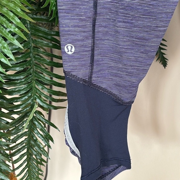 Lululemon RUN: PACE CROP Wee Are From Space Deep Indigo Inkwell Workout Leggings - Picture 8 of 16
